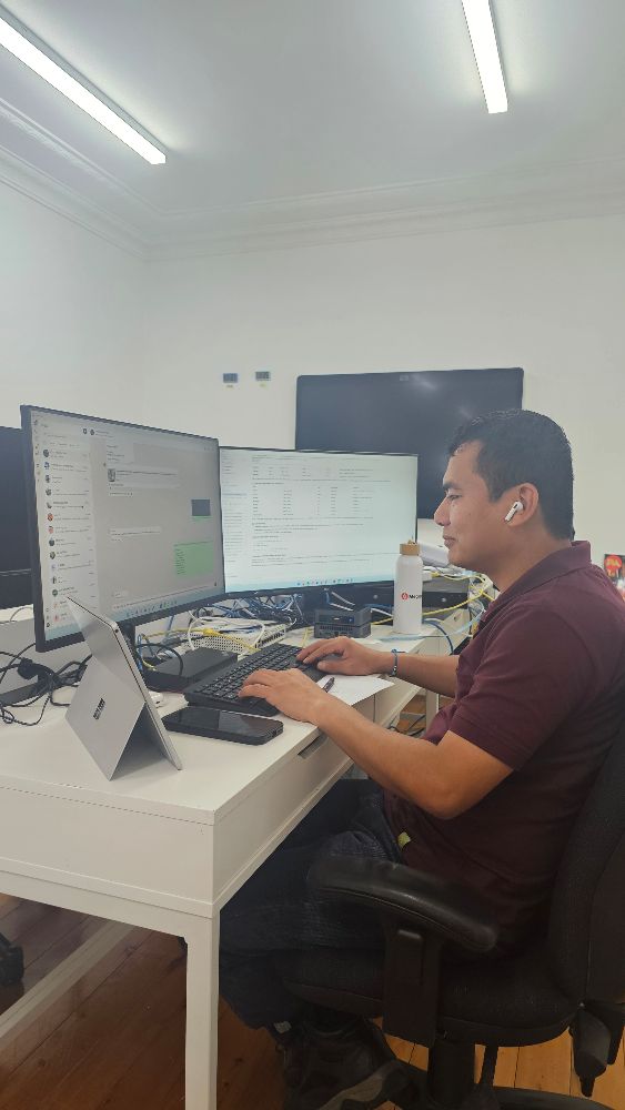 Sprint Networks engineer providing remote support