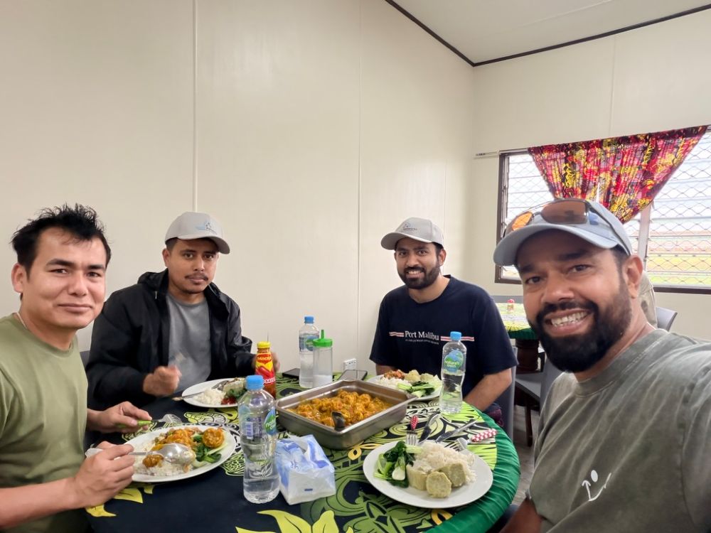 Sprint Networks team sharing a meal on a site visit